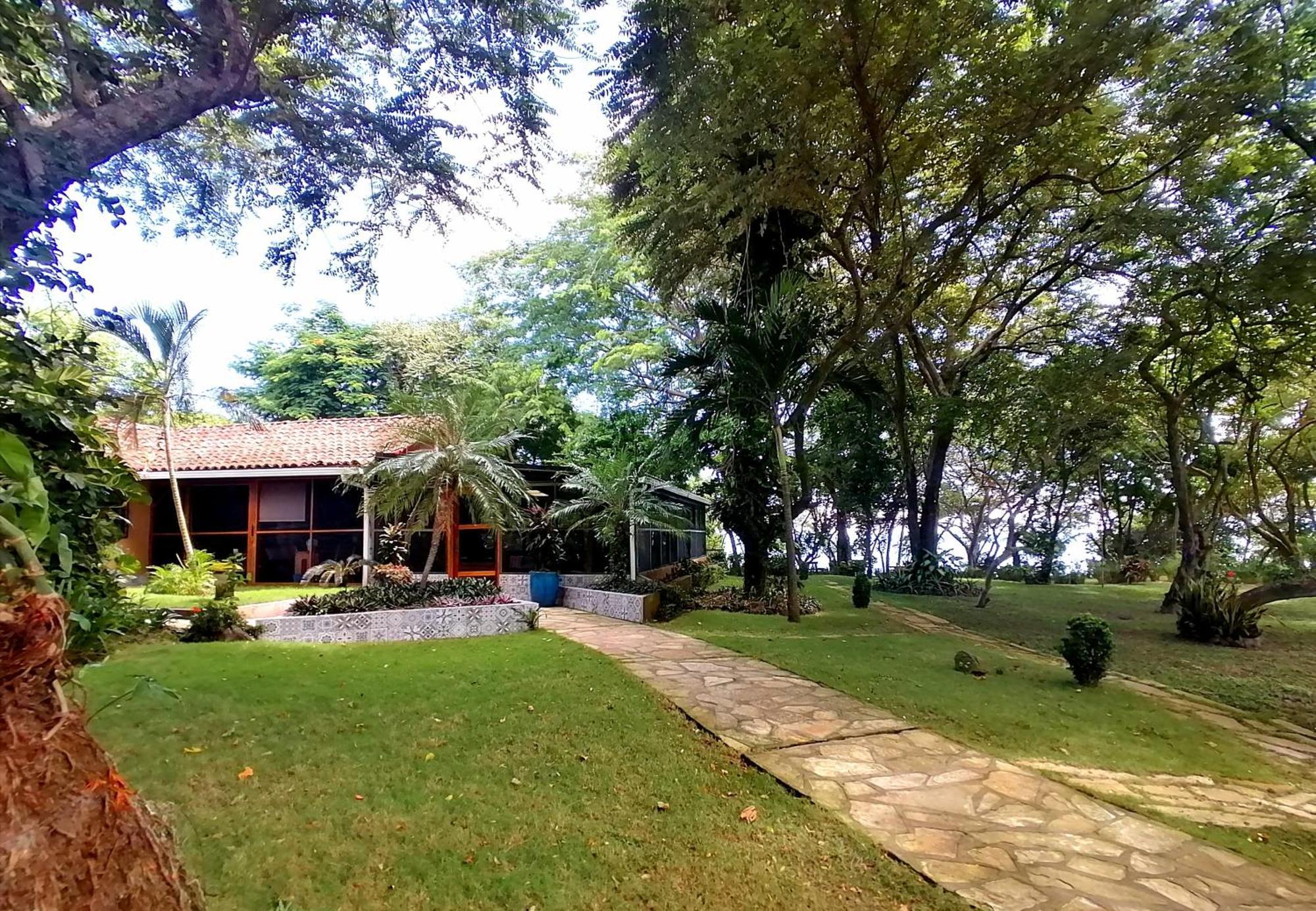 Xalli Beach Hotel Altagracia 외부 사진
